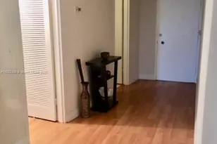 900 Bay Dr, Miami Beach, FL 33141 - Photo 5