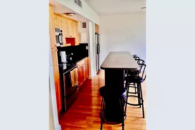 900 Bay Dr #513, Miami Beach, FL 33141 - Photo 1