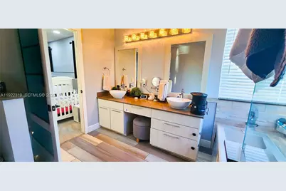 1308 SW 181st Ave, Pembroke Pines, FL 33029 - Photo 21