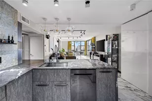 20379 W Country Club Dr, Aventura, FL 33180 - Photo 5