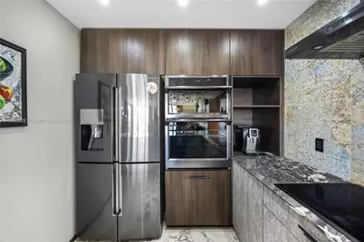 20379 W Country Club Dr #2333, Aventura, FL 33180 - Photo 9