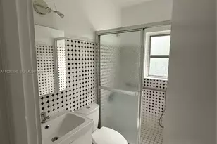 10281 E Bay Harbor Dr, Bay Harbor Islands, FL 33154 - Photo 23