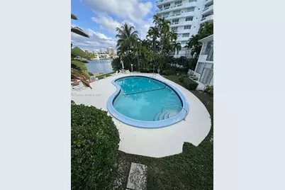10281 E Bay Harbor Dr #A5, Bay Harbor Islands, FL 33154 - Photo 3