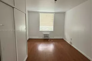 10281 E Bay Harbor Dr, Bay Harbor Islands, FL 33154 - Photo 9