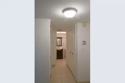 3000 NW 48th Ter #322, Lauderdale Lakes, FL 33313 - Photo 7