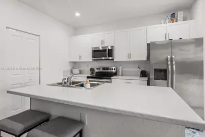 25217 SW 107th Ct, Homestead, FL 33032 - Photo 9