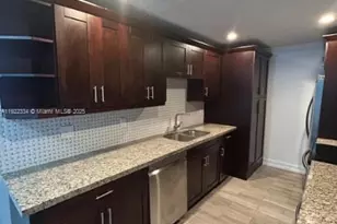 35 NE 12th Ave, Homestead, FL 33030 - Photo 7