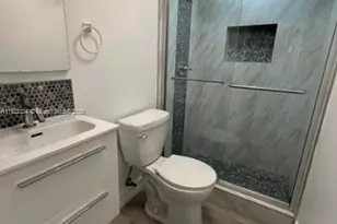 35 NE 12th Ave, Homestead, FL 33030 - Photo 11