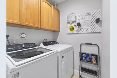 16621 Royal Poinciana Ct, Weston, FL 33326 - Photo 37