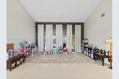 16621 Royal Poinciana Ct, Weston, FL 33326 - Photo 25