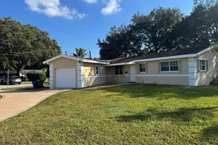 15195 NE 2nd Ave, Miami, FL 33162 - Photo 1