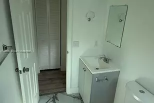 935 Jefferson Ave, Miami Beach, FL 33139 - Photo 3