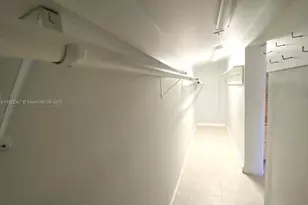 8825 SW 19th St, Miami, FL 33165 - Photo 19