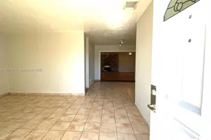 8825 SW 19th St, Miami, FL 33165 - Photo 9