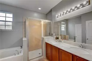 256 SW 6th Ct, Pompano Beach, FL 33060 - Photo 19