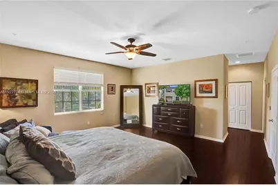 256 SW 6th Ct, Pompano Beach, FL 33060 - Photo 13