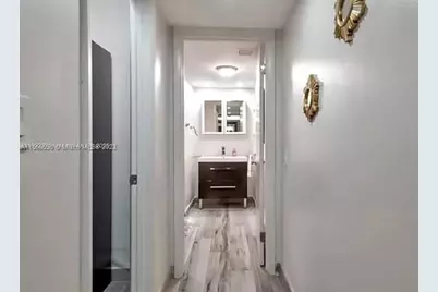 1717 N Bayshore Dr #A1448, Miami, FL 33132 - Photo 17