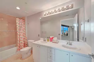 2475 Brickell Ave, Miami, FL 33129 - Photo 7