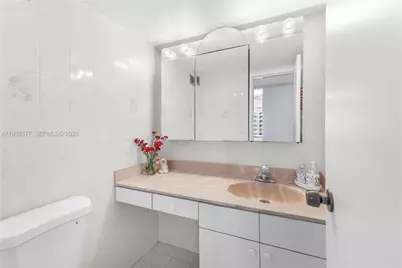 2655 Collins Ave #603, Miami Beach, FL 33140 - Photo 31