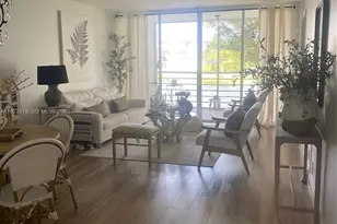 9420 Poinciana Pl, Davie, FL 33324 - Photo 17