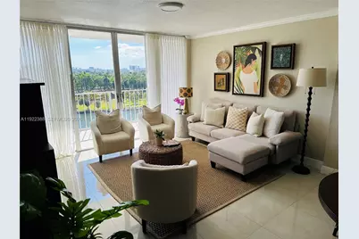 1700 NW N River Dr #907, Miami, FL 33125 - Photo 5