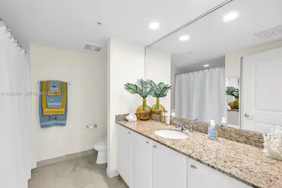 610 W Las Olas Blvd #1618N, Fort Lauderdale, FL 33312 - Photo 21