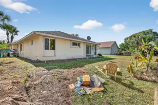 1833 SW Bellevue Ave, Port Saint Lucie, FL 34953 - Photo 31