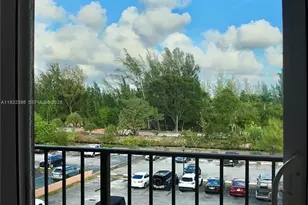 325 NW 72nd Ave, Miami, FL 33126 - Photo 27