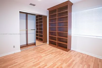 1361 Cottonwood Cir, Weston, FL 33326 - Photo 11