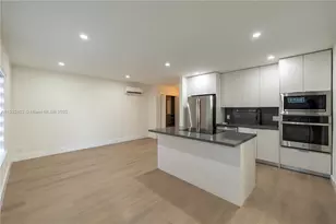 1615 NE 9th St, Fort Lauderdale, FL 33304 - Photo 5