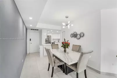 999 Brickell Bay Dr #711, Miami, FL 33131 - Photo 11