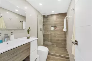 999 Brickell Bay Dr, Miami, FL 33131 - Photo 21