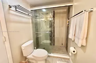 1201 S Ocean Dr, Hollywood, FL 33019 - Photo 53