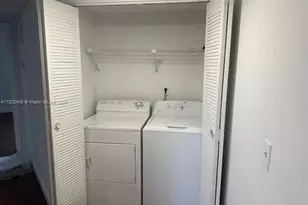 8333 Lake Dr, Doral, FL 33166 - Photo 3