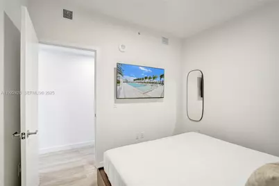 580 72nd St #905, Miami Beach, FL 33141 - Photo 9