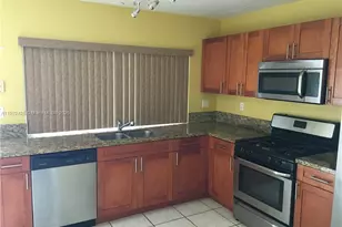 3705 SW 68th Ave, Miramar, FL 33023 - Photo 5