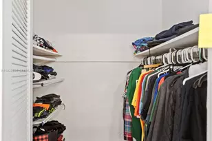 19390 Collins Ave, Sunny Isles Beach, FL 33160 - Photo 17