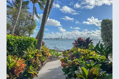 [Address not provided], Miami, FL 33131 - Photo 11