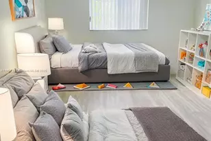 6972 NW 179th St, Hialeah, FL 33015 - Photo 7