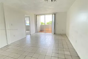 10000 NW 80th Ct, Hialeah Gardens, FL 33016 - Photo 11