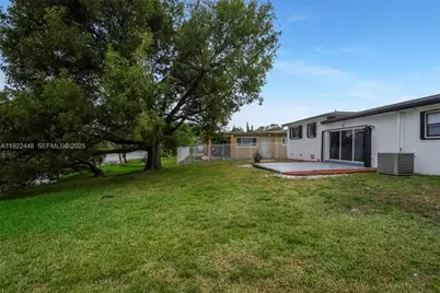 14431 NW 13th Rd, Miami, FL 33167 - Photo 29