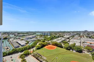 580 72nd St, Miami Beach, FL 33141 - Photo 9