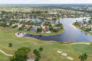 2589 Mayfair Ln, Weston, FL 33327 - Photo 69