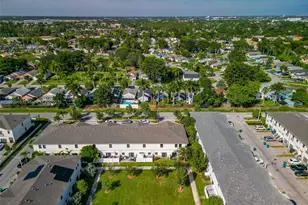 757 SW 11th St, Florida City, FL 33034 - Photo 43