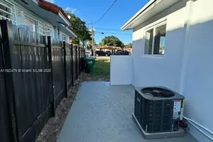 7152 SW 22nd St, Miami, FL 33155 - Photo 27