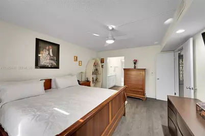 10187 Mangrove Dr #201, Boynton Beach, FL 33437 - Photo 17