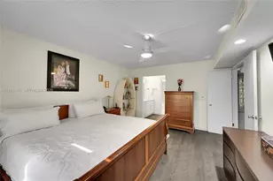 10187 Mangrove Dr, Boynton Beach, FL 33437 - Photo 17