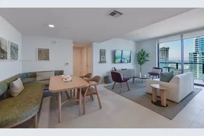 159 NE 6th St #4601, Miami, FL 33132 - Photo 13