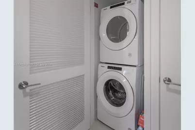 159 NE 6th St #4601, Miami, FL 33132 - Photo 19