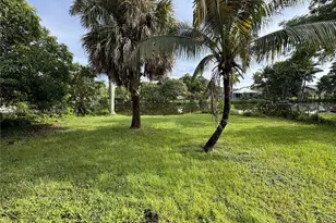 213 SW 5th St, Hallandale Beach, FL 33009 - Photo 7